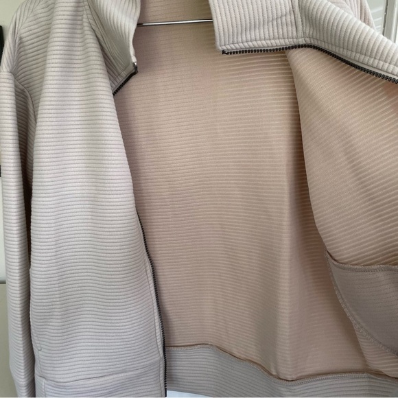 RBX Women's Athletic Jacket - Picture 4 of 7